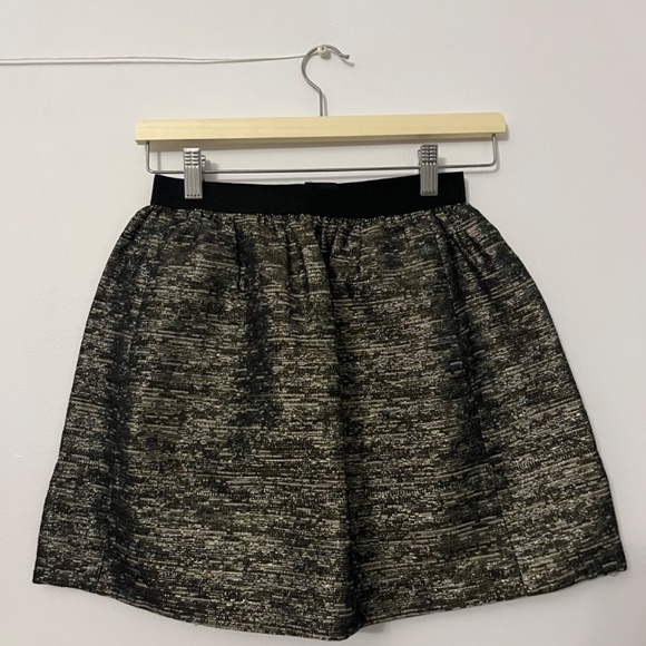 Wilfred Mini Skirt - Picture 2 of 3